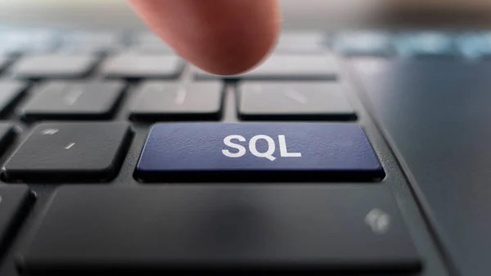 Вывод в консоли SQL запросов